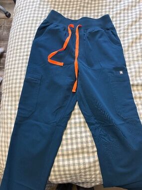 Figs Yola Skinny Scrub Pant